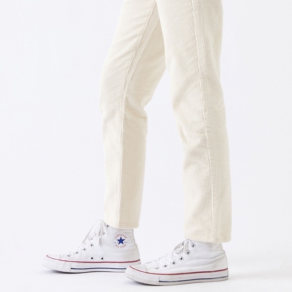 PacSun Cream Corduroy Mom Jeans NWOT size 27 - Picture 2 of 10